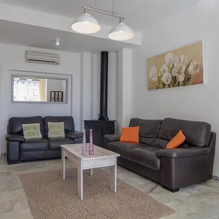 Lovely Townhouse Next To The Beach Fuengirola